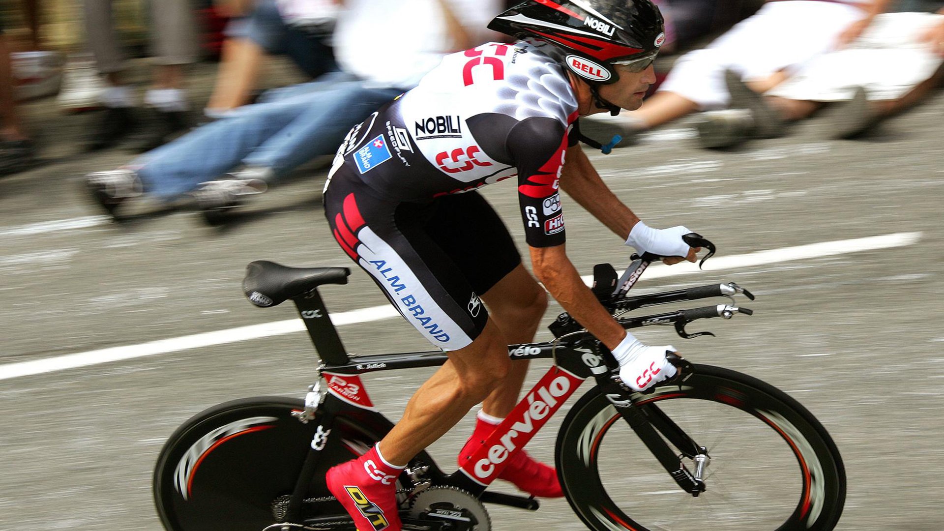 当独行侠强压篮网，哈利伯顿在欧冠决赛的跨时空接管